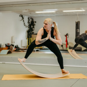 WOBBEL YOGA _ STEFFI